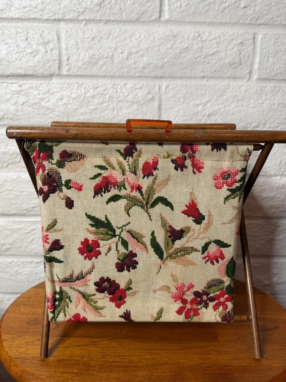 Vintage Mid Century Yarn Sewing Knitting Caddy Basket Bag Folding Wood Frame